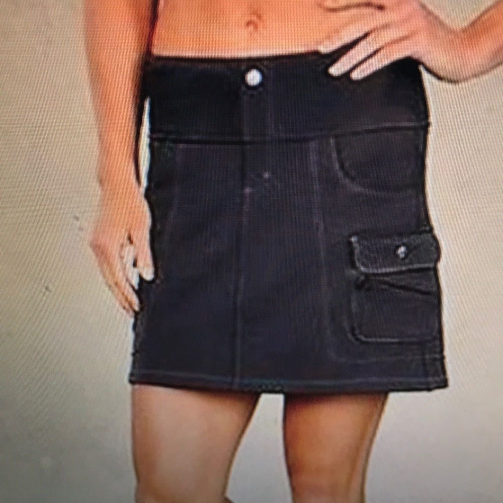 Athleta Snow Slide Skirt, NWT, Small Tall